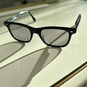 Ray-Ban Black Women's Glasses